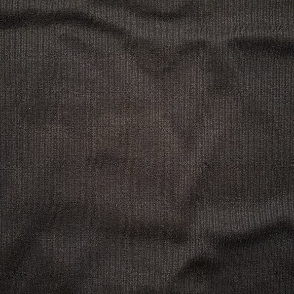 Black Ribbed Tank Top - Picture 3 of 4